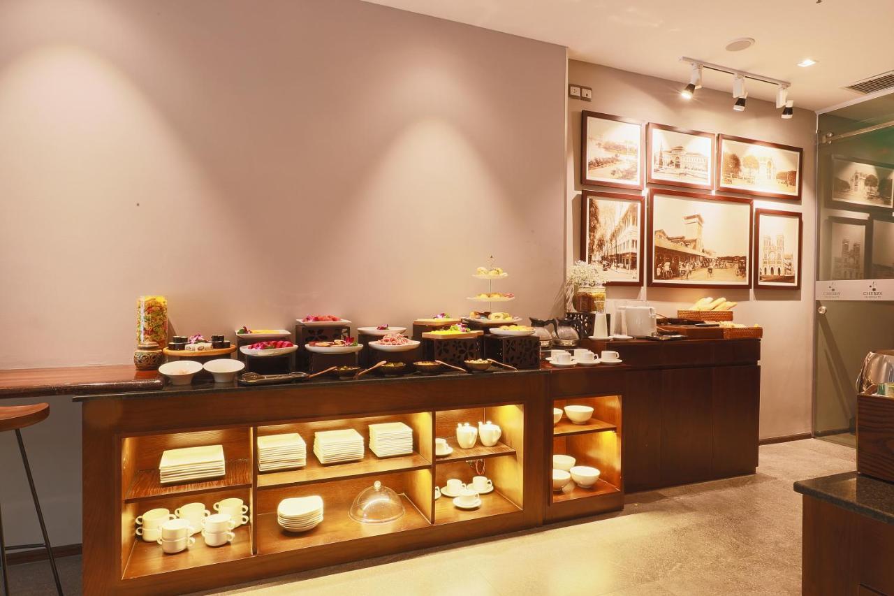 Cherry Boutique Hotel 3*